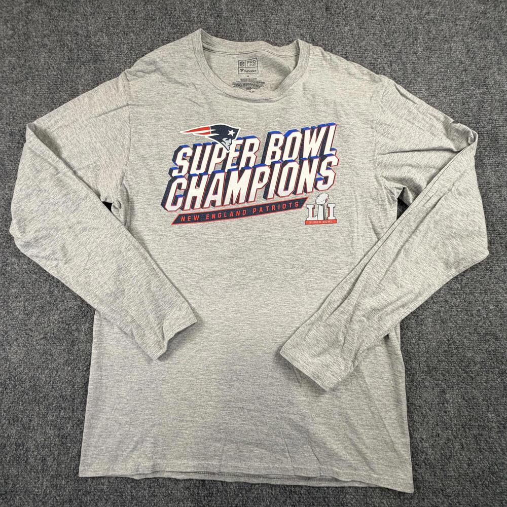 NFL Pro Line New England Patriots Super‎ Bowl Champions Med #1064